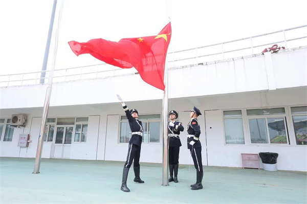 4.jpg 4.jpg