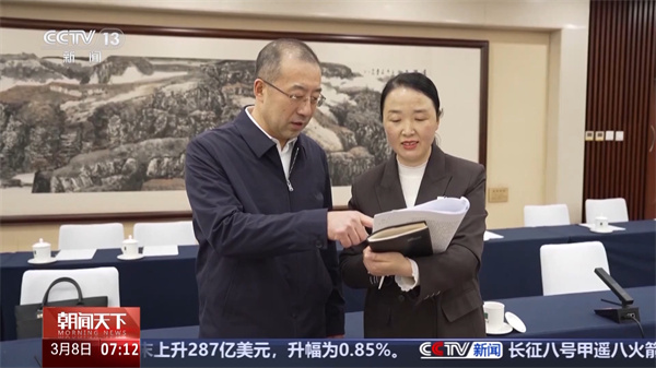 启民意“直通车” 两会“旁听员”让基层声音听得到、落得实4.jpg